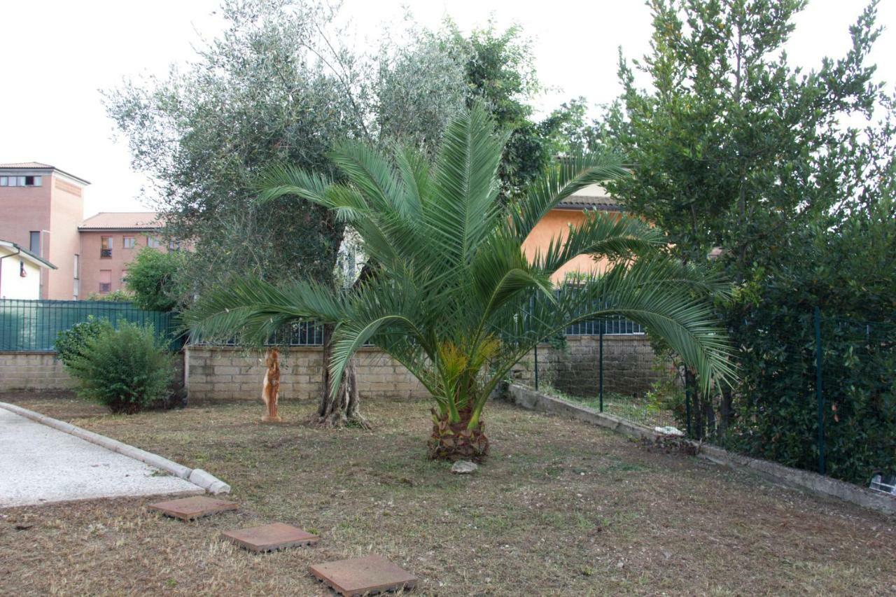 Monica'S Villa Fiano Romano Exterior foto